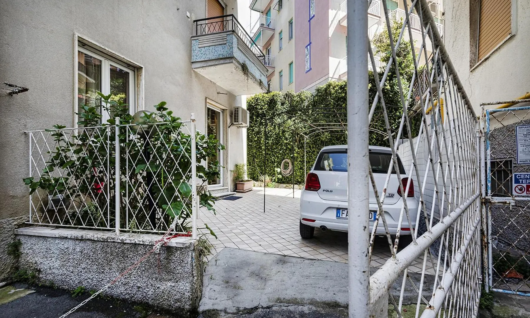 Modern Apartment With Patio In Rapallo By Wonderful Italy